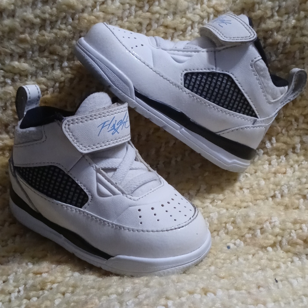 Toddlers Jordan Flight 9.5